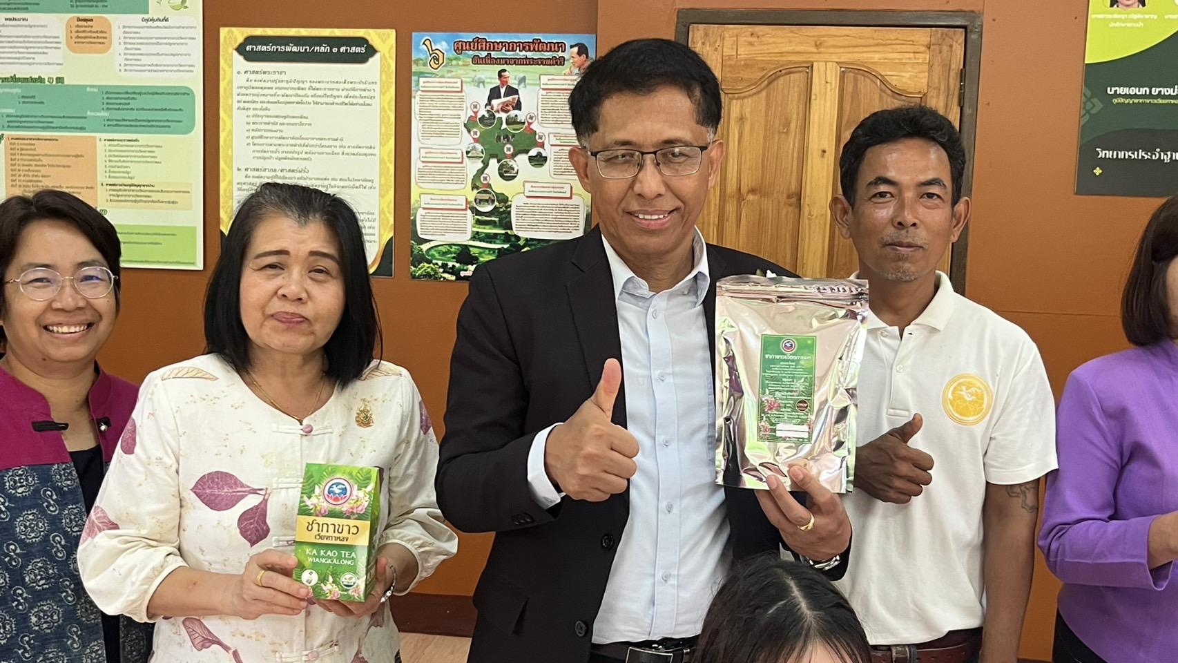คณะตรวจราชการ กระทรวงศึกษาธิการ นำโดยนายชาตรี ม่วงสว่าง ผู้ตรวจราชการกระทรวงศึกษาธิการ