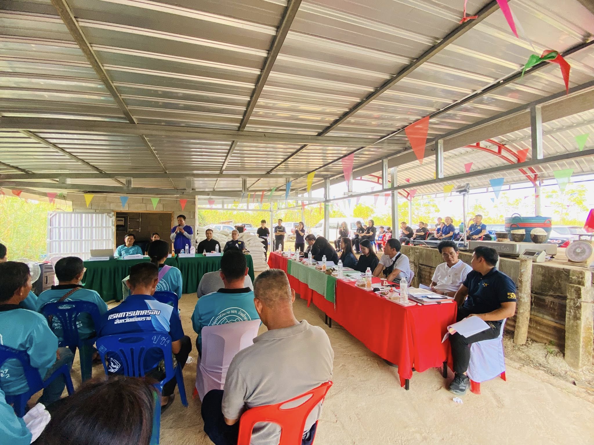 วันที่ 19 ก.พ. 69เข้าร่วมการประกวดวิสาหกิจชุมชนดีเด่นระดับจังหวัดเชียงราย ประจำปี 2569 ณ จุดรวมพลผลผลิตการยาง บ้านป่าซางงาม หมู่ 2 ตำบลหนองป่าก่อ อำเภอดอยหลวง จังหวัดเชียงราย